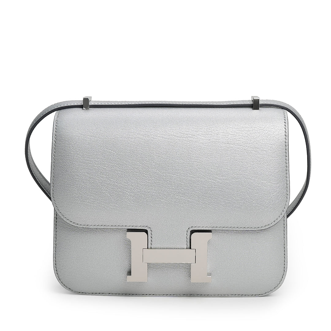 Hermès Constance 18 Mini Mirror Chèvre CHamkilight Argent Palladium Hardware Stamp K 2025 — view 2