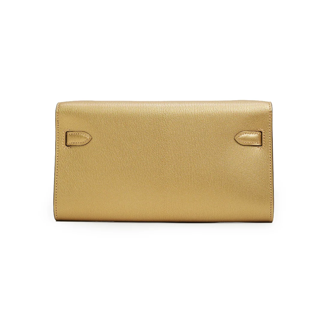 Hermès Kelly To Go Wallet Chèvre CHamkilight Doré Permabrass Hardware — view 5
