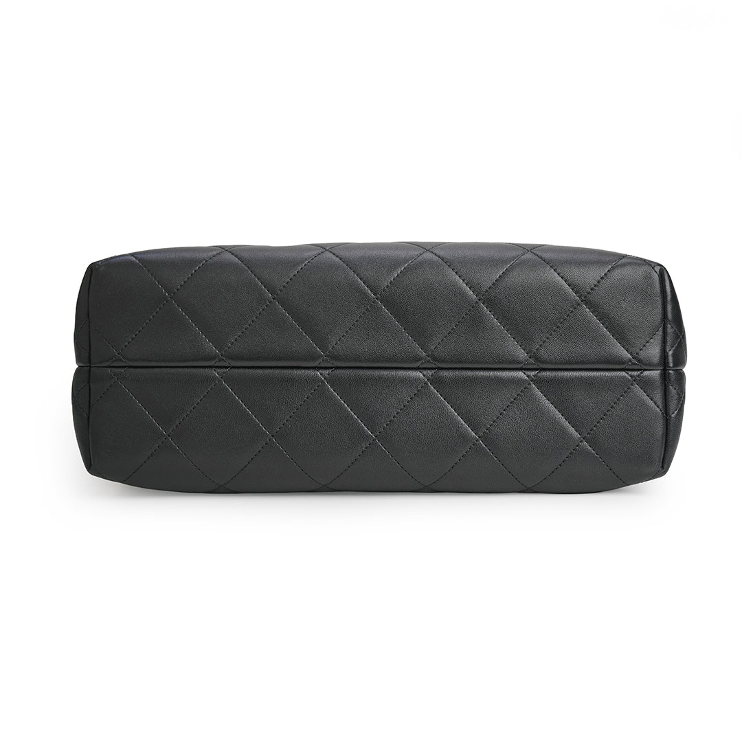 Chanel 25A Suede and Shiny Lambskin Beige and Black — view 7